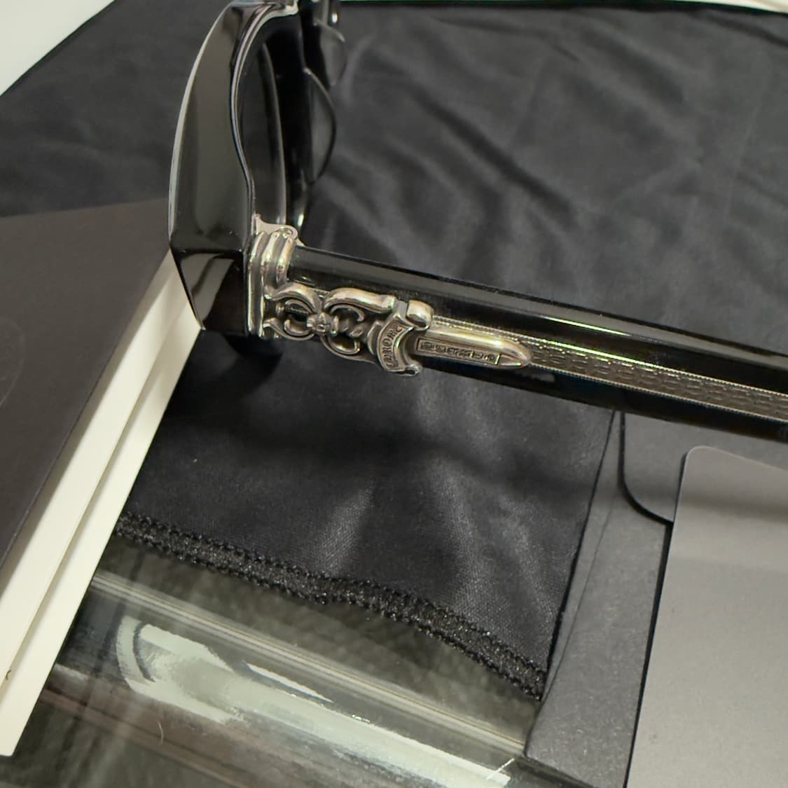 크롬하츠 컨볼루티드 블랙/실버 상품이미지2