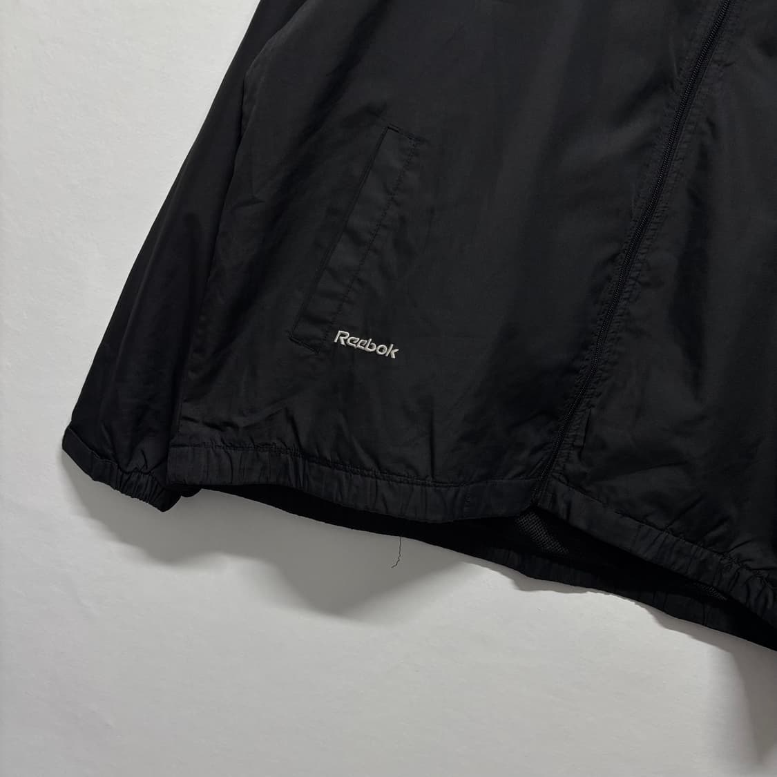 리복 블랙 올드스쿨 바람막이 상품이미지3