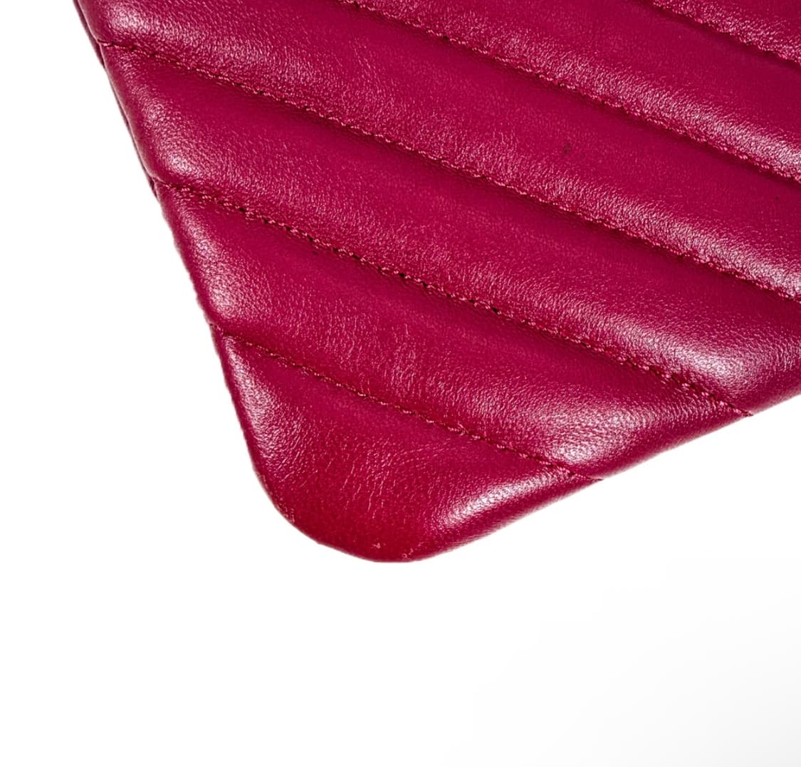 샤넬 클래식 쉐브론 램스킨 클러치 버건디 금장 미디움 뉴미듐 A82545 상품이미지7