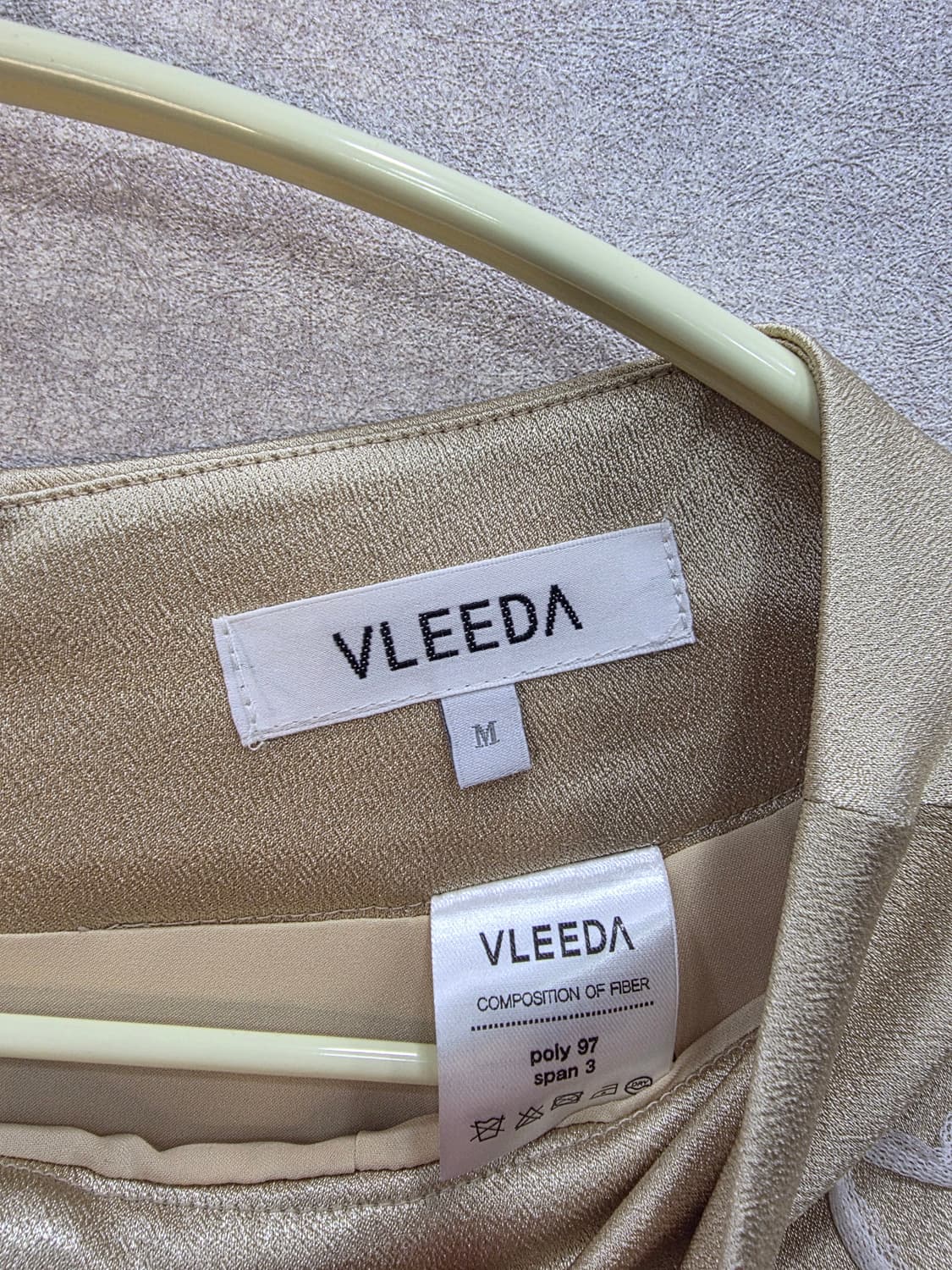 VLEEDA 자수 플레어 스커트 상품이미지5