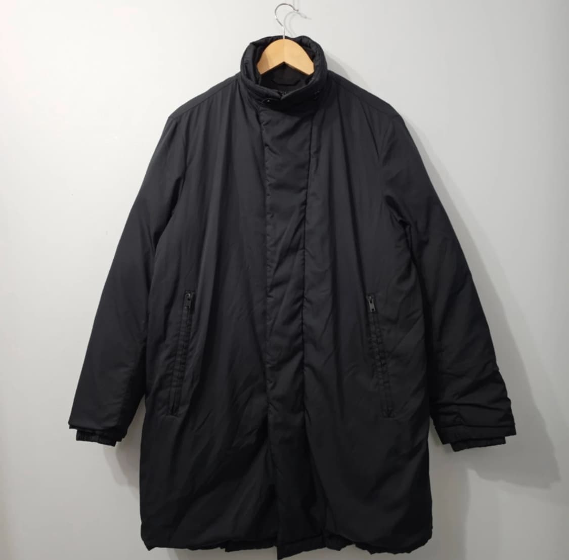 Theory 띠어리 남성 블랙 패딩 코트 100 (내피탈부착) 상품이미지1