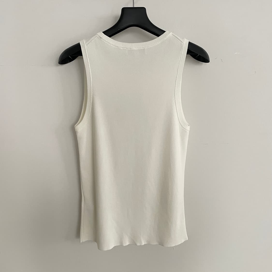 코스 여성55 화이트 슬리브리스 나시 상품이미지4