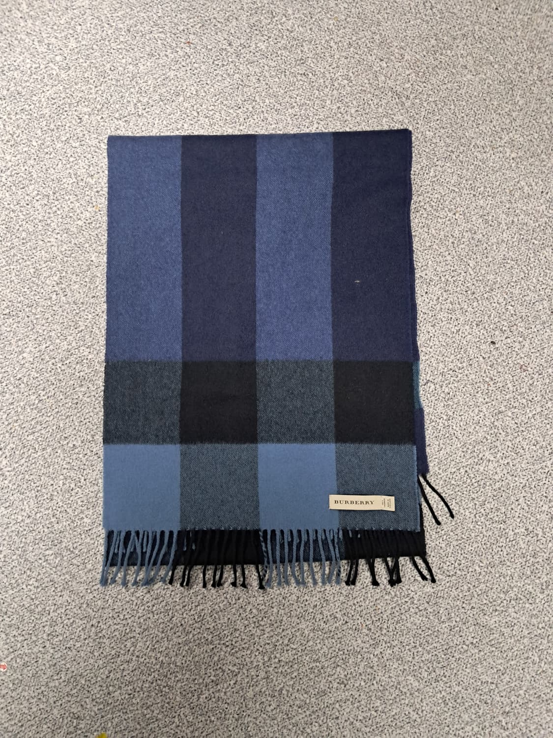 버버리캐시미어 목도리 상품이미지1