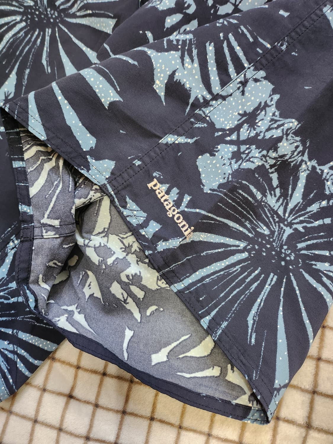 1213) 파타고니아 맨즈 웨이브페어러 보드 반바지 상품이미지3