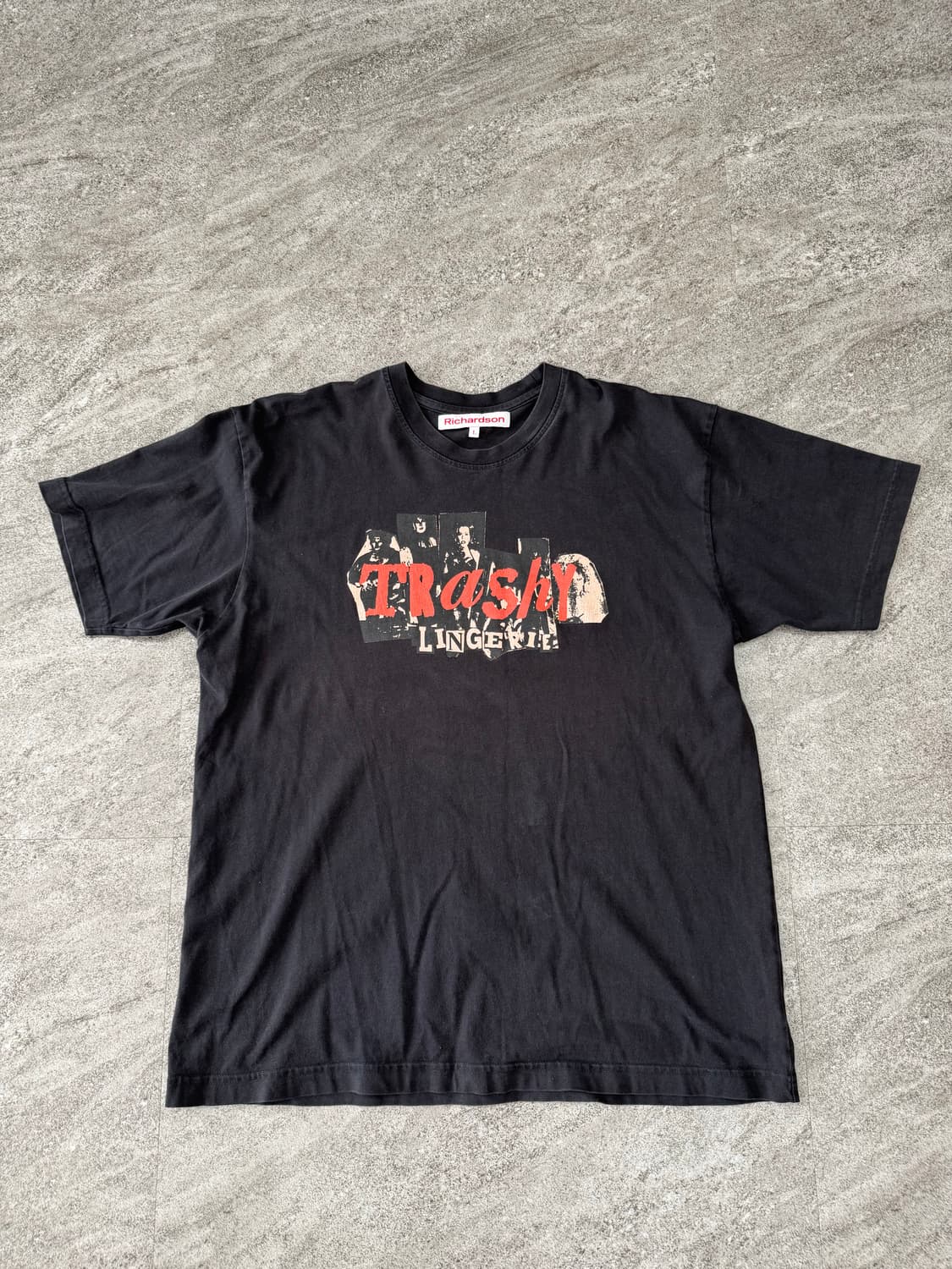 리차드슨 trashy 반팔 판매합니다. 상품이미지1