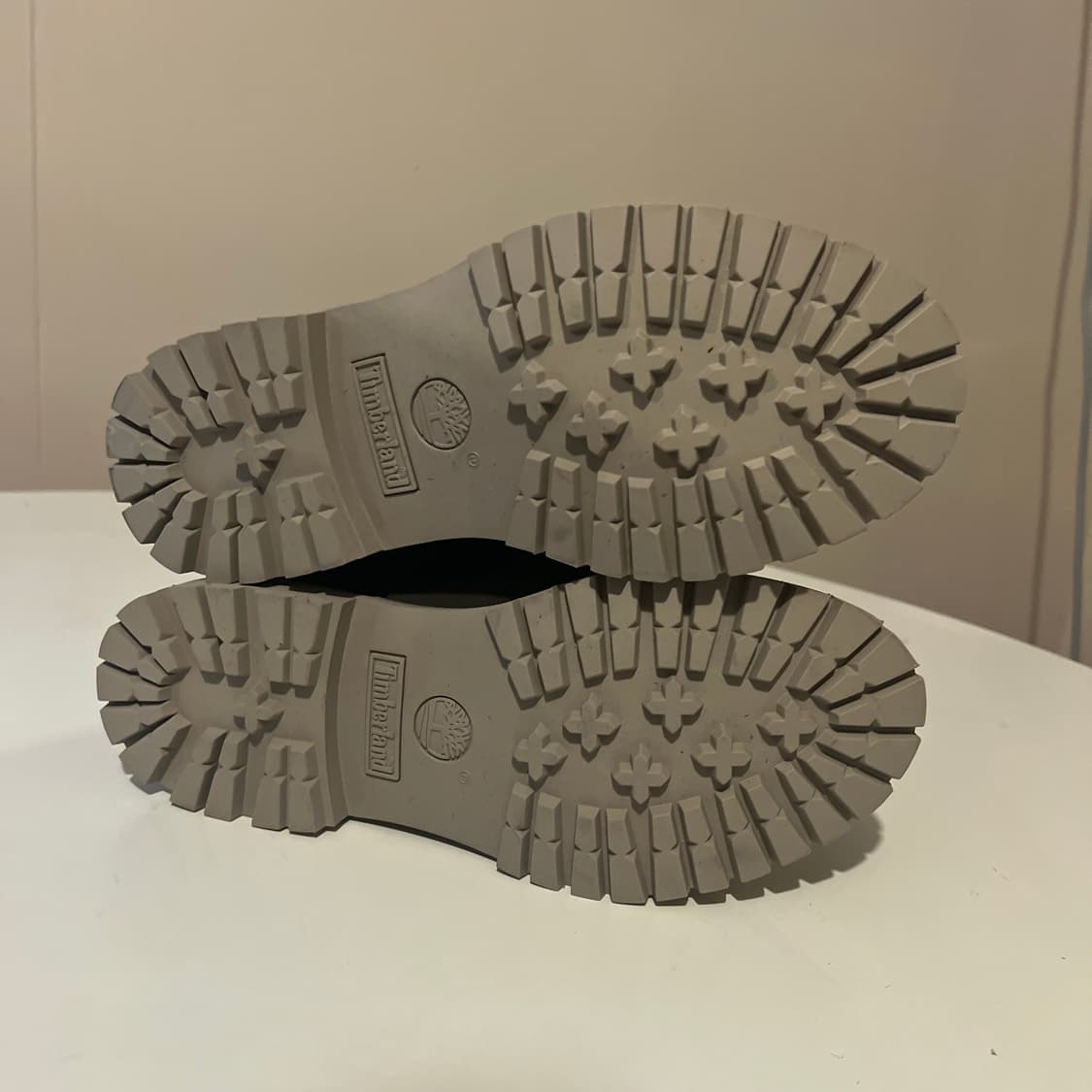 팀버랜드 6인치 프리미엄 워터프루프 올리브 누벅 상품이미지6