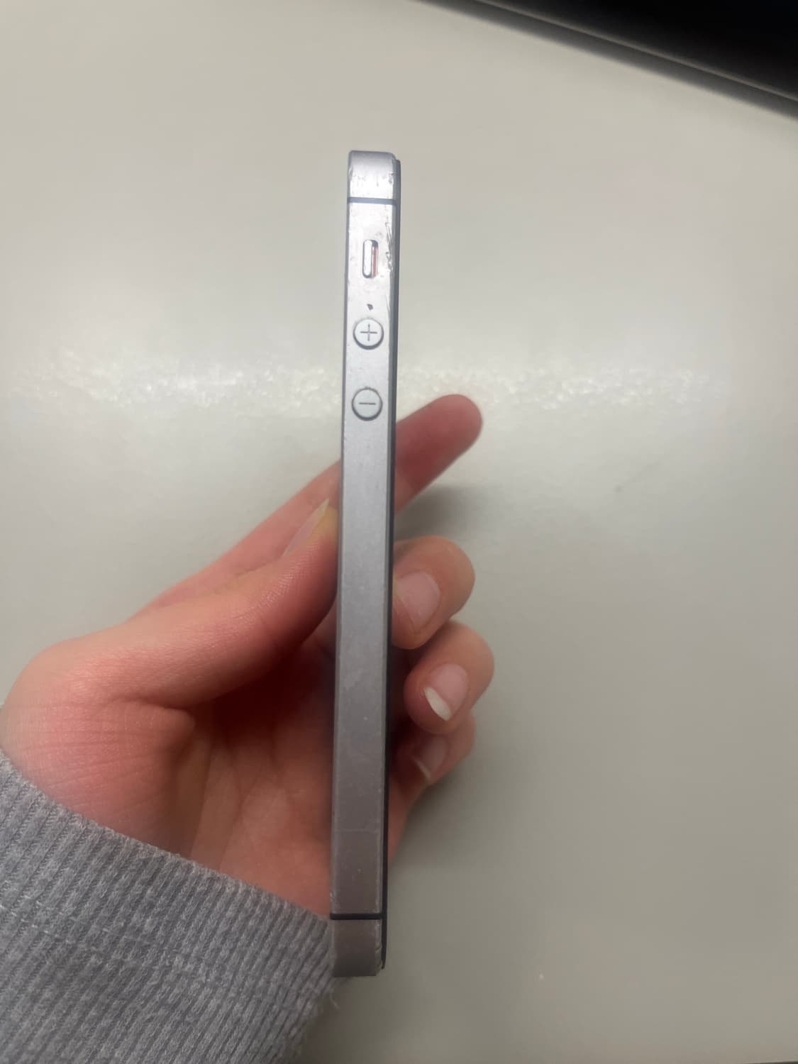 아이폰 se 스그 64기가 상품이미지4