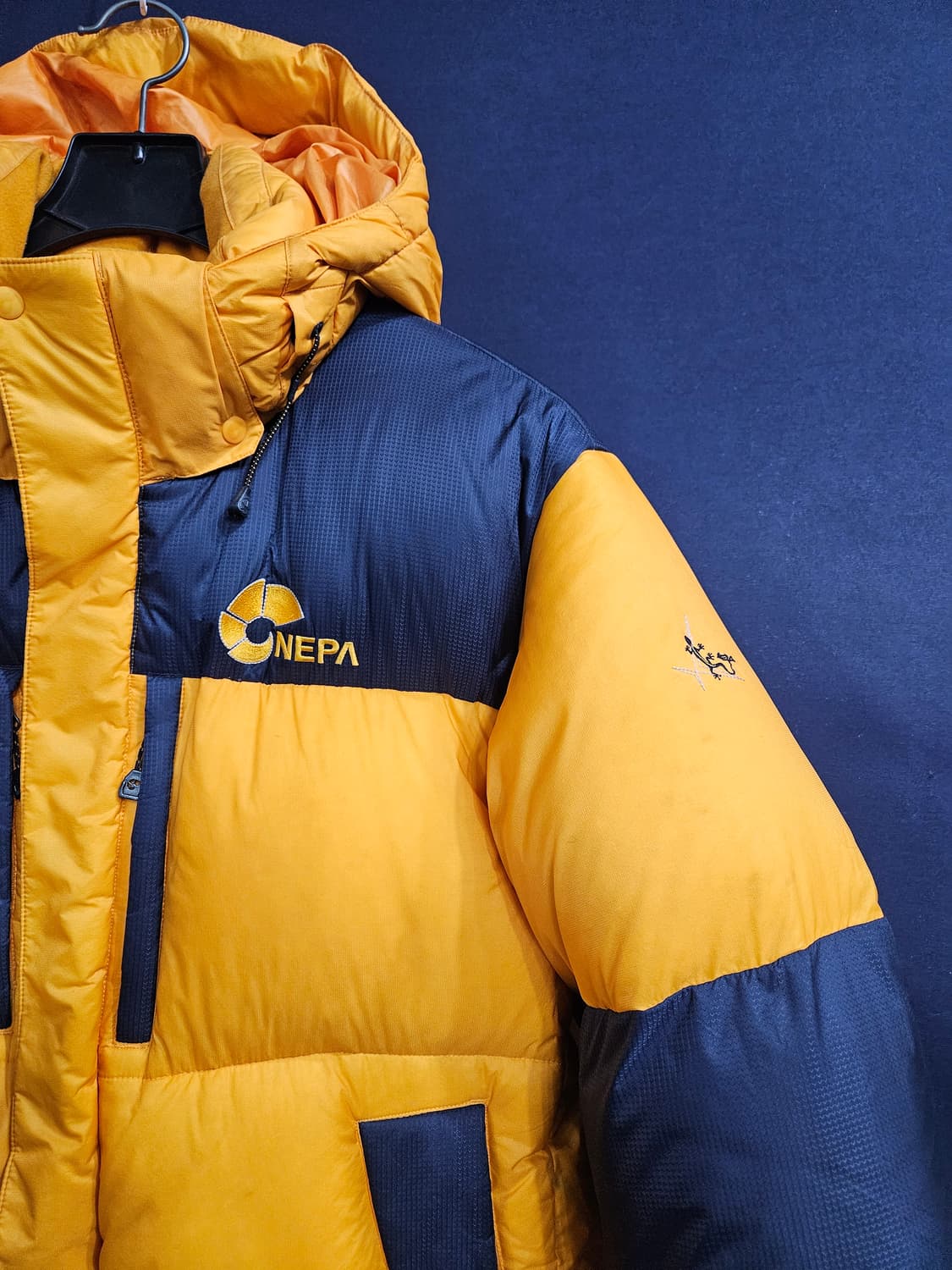 네파 750필 익스트림 옐로우투톤 남성 100 구스다운 패딩  상품이미지4