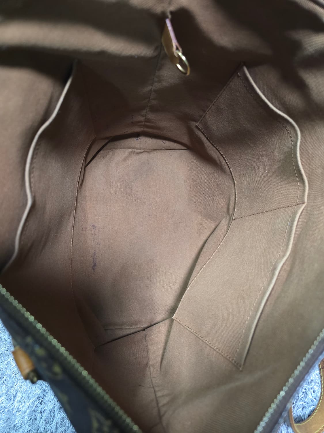 루이비통 모노그램 캔버스 토탈리 MM 숄더백 상품이미지8