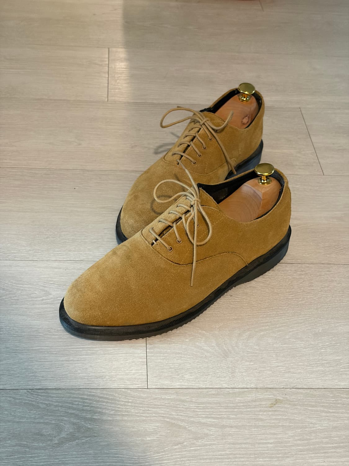 Dr Martens Camel Suede 상품이미지1