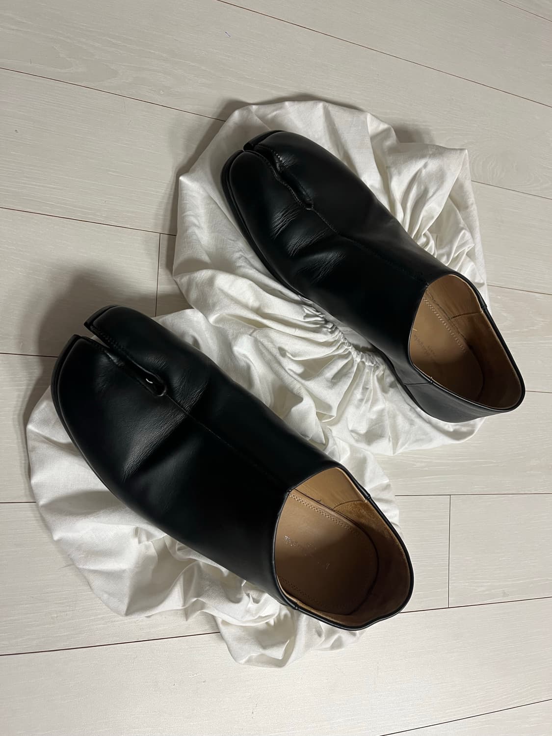 [메종 마르지엘라] 타비 슬립온 로퍼_41size 상품이미지2