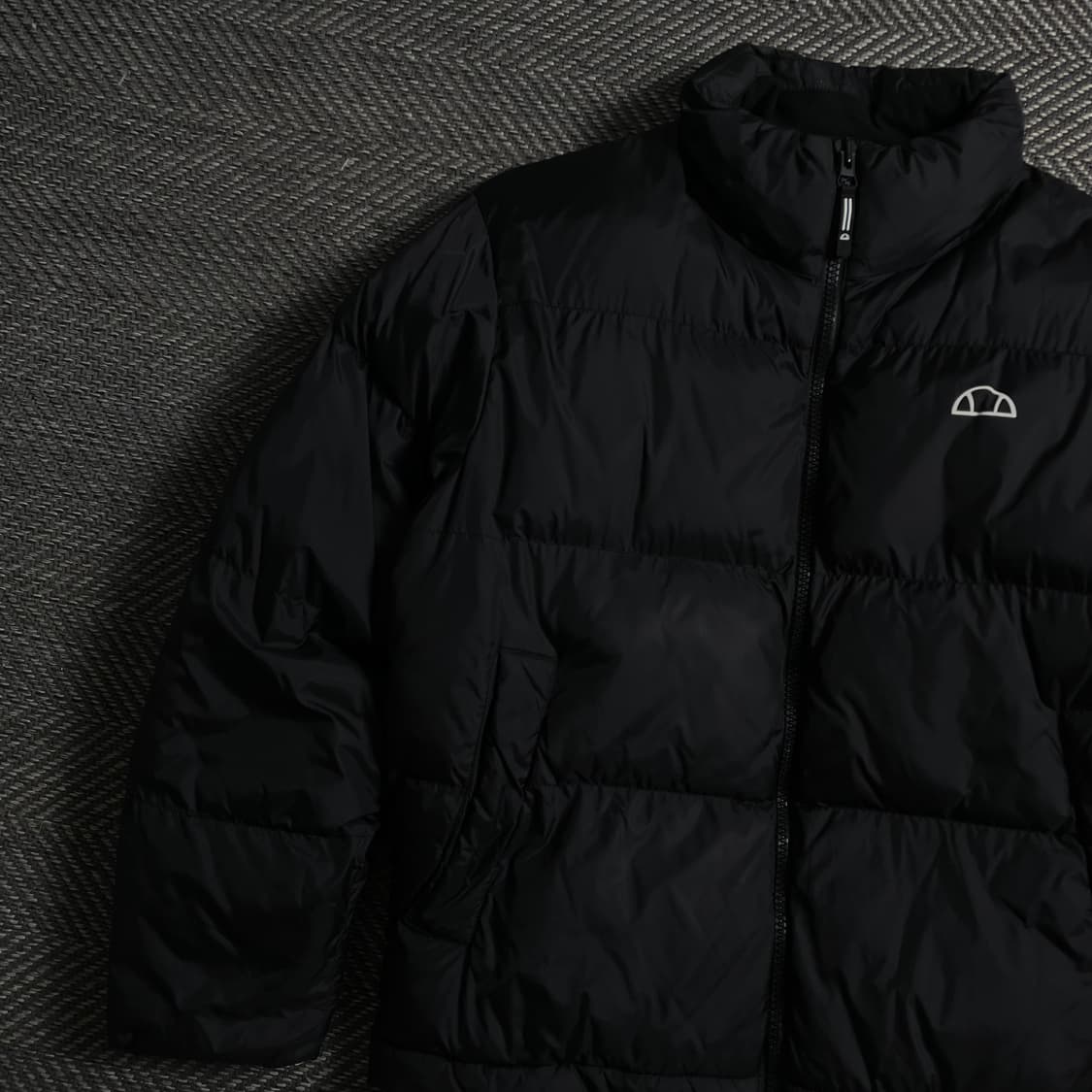 엘레쎄 USA 오리지날 로고 다운 푸퍼 패 딩 블랙o 4699 상품이미지3