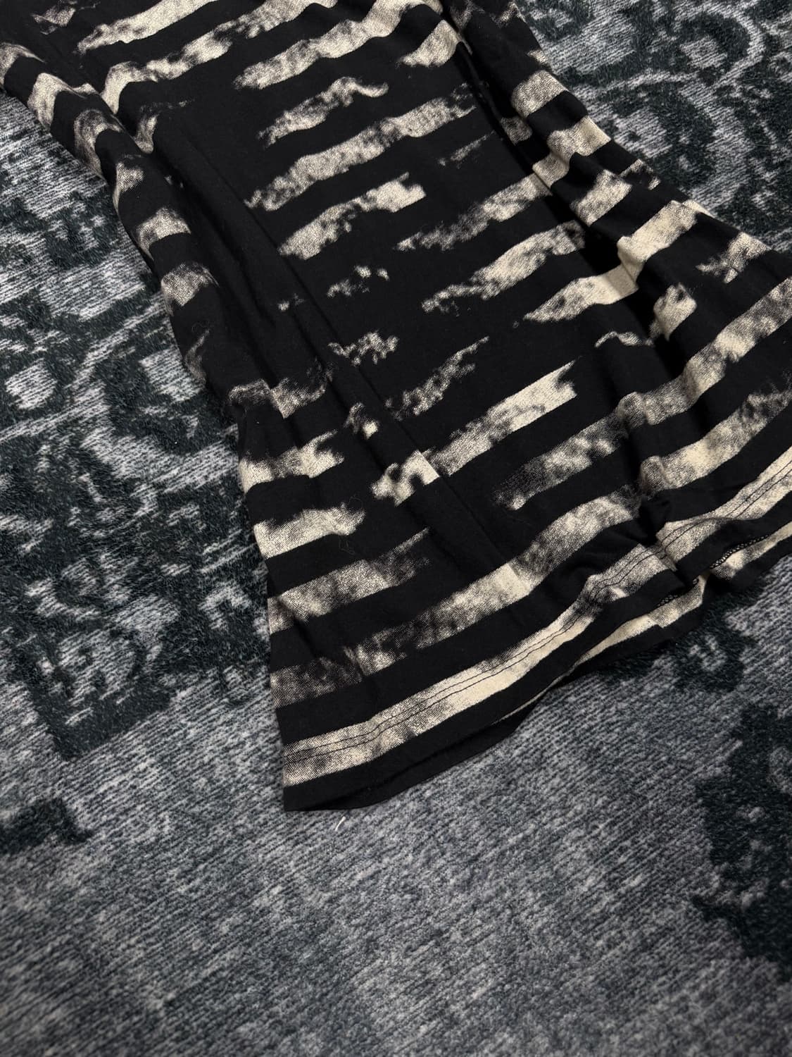 No id 00s bleached stripe t shirts 상품이미지4