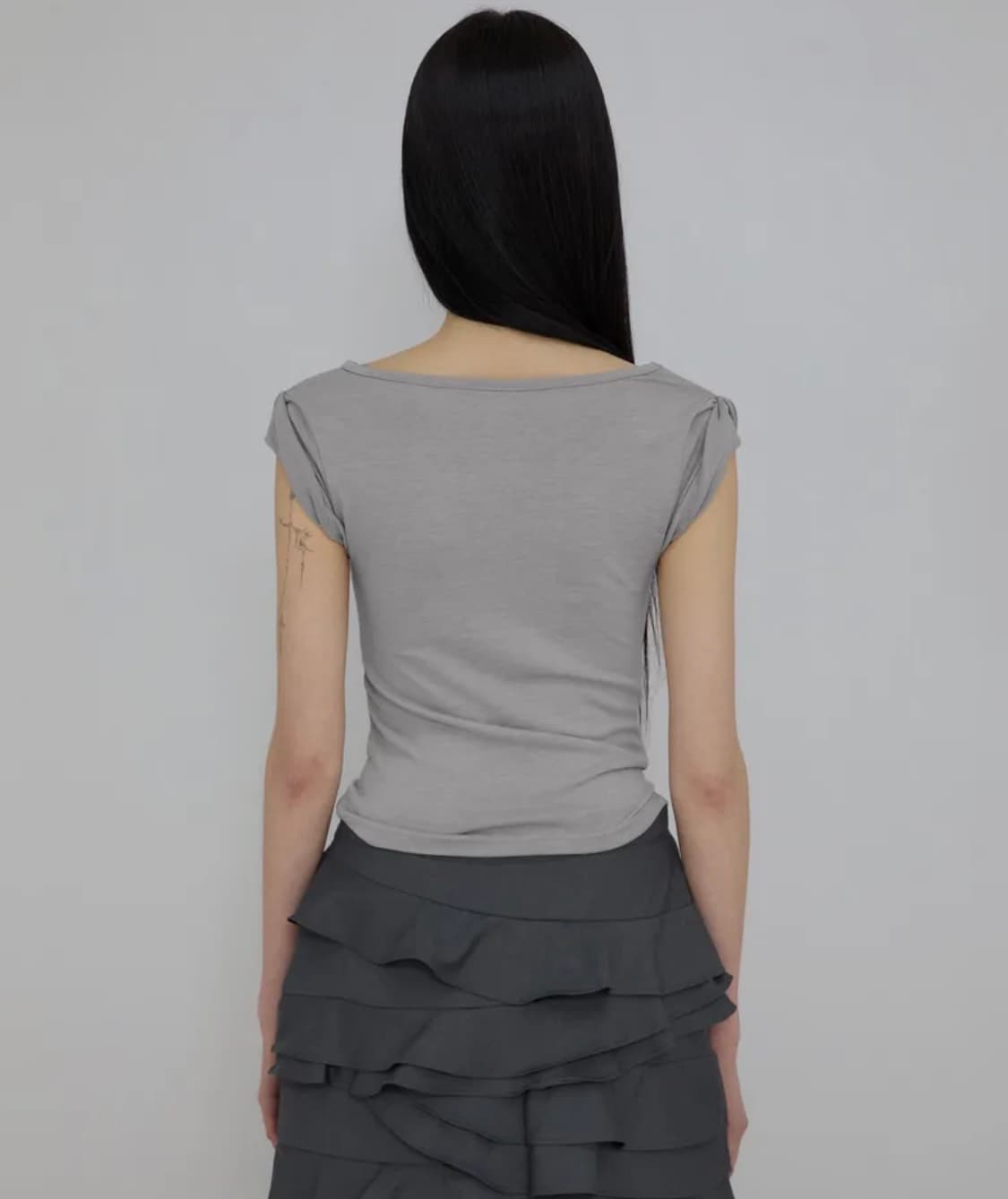 Asymmetrical Draped Roll-Up T-Shirt (FL- 상품이미지3