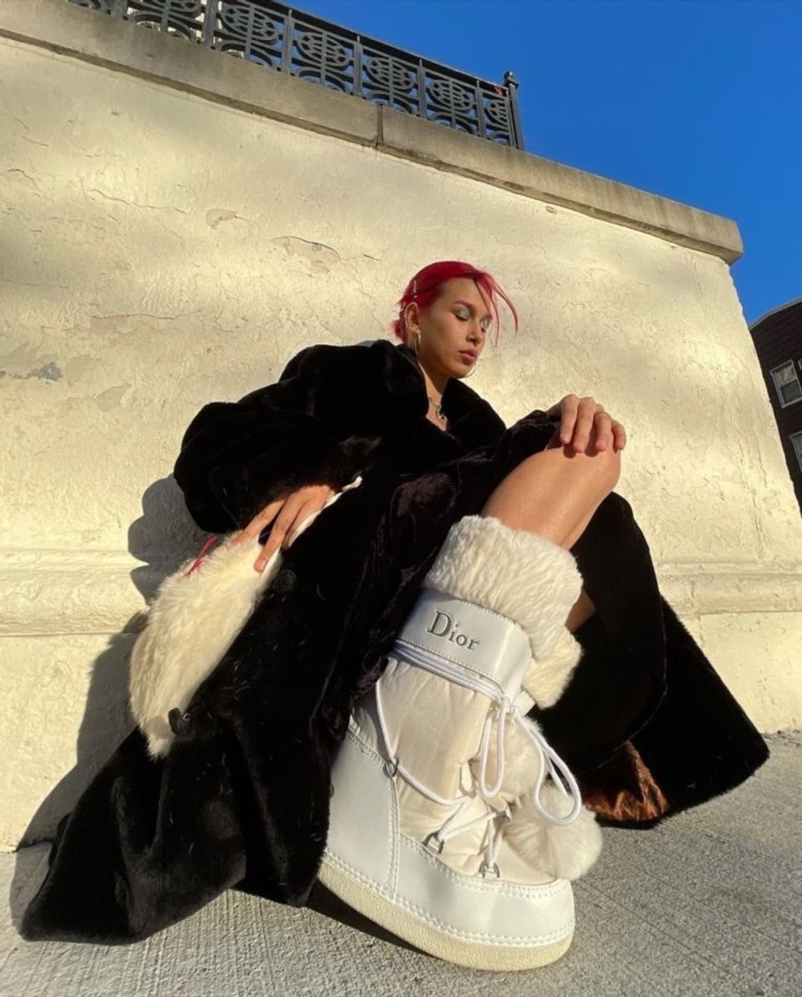 DIor 디올 폼폼이 퍼 문부츠 상품이미지1