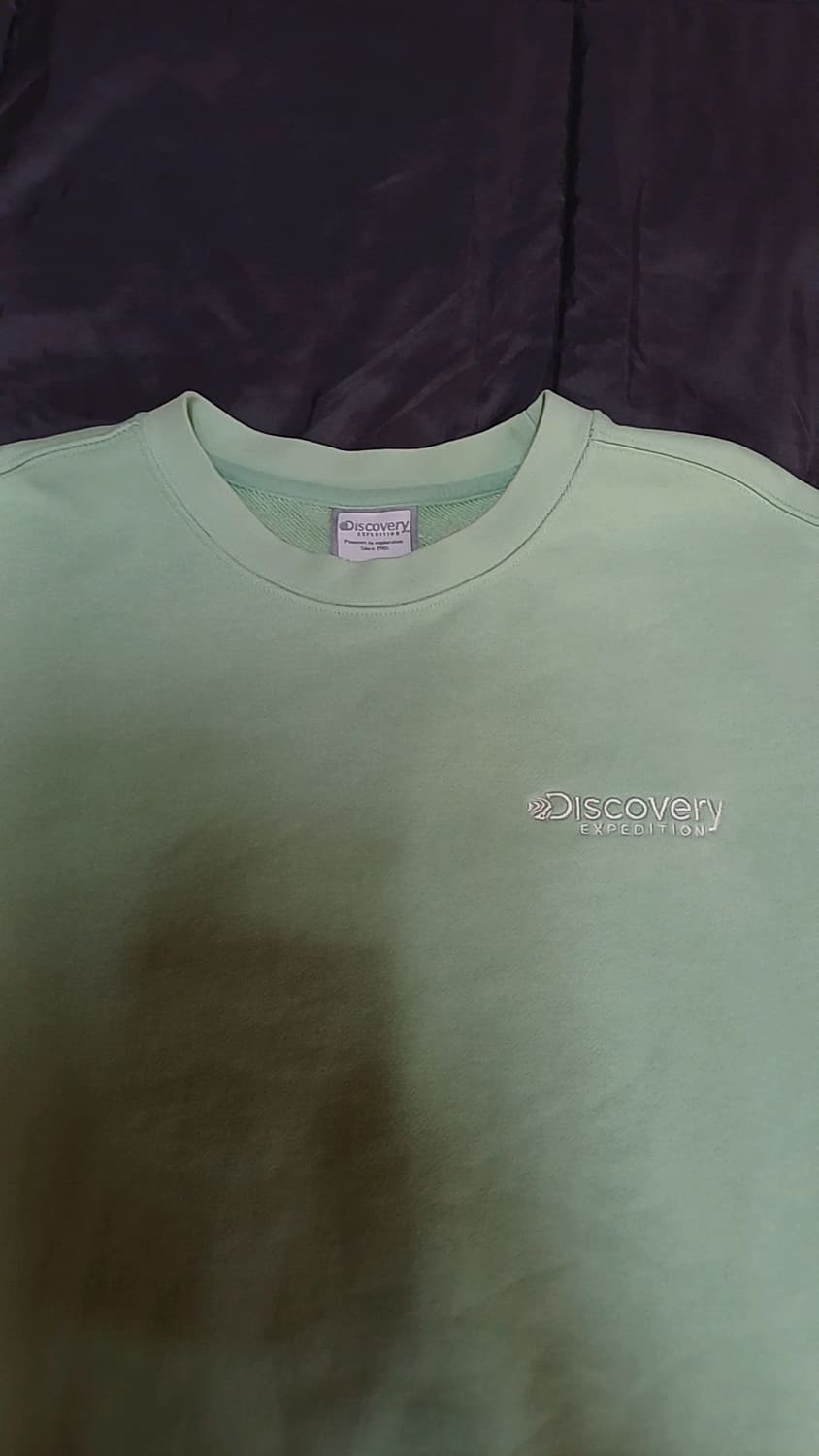 디스커버리 맨투맨 실측105 가슴58 기장69 상품이미지2