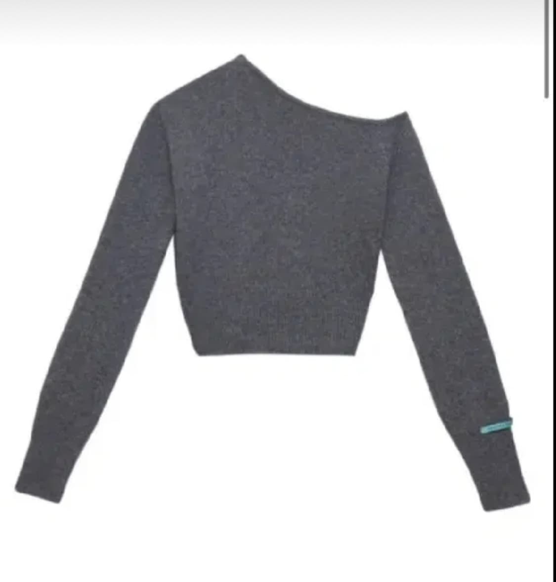 택포(새상품) 인스턴트펑크 원숄더 라쿤 니트 상품이미지1