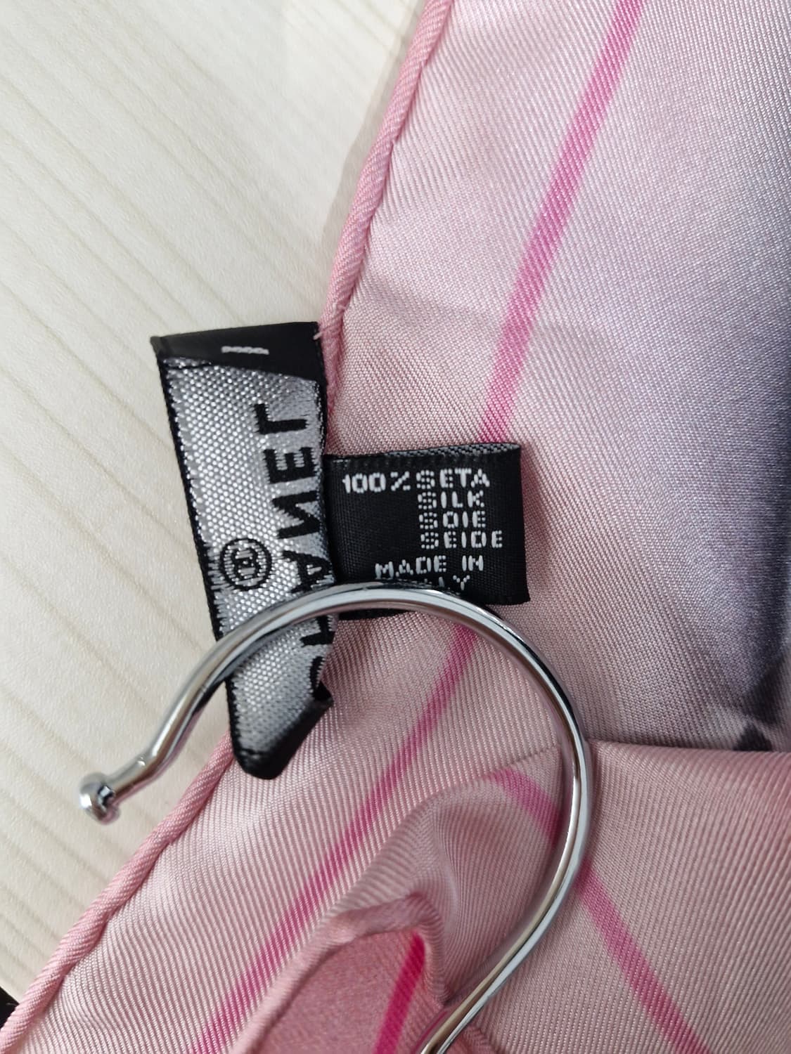 CHANEL 샤넬 실크 스카프 네온핑크(90x90) 상품이미지6