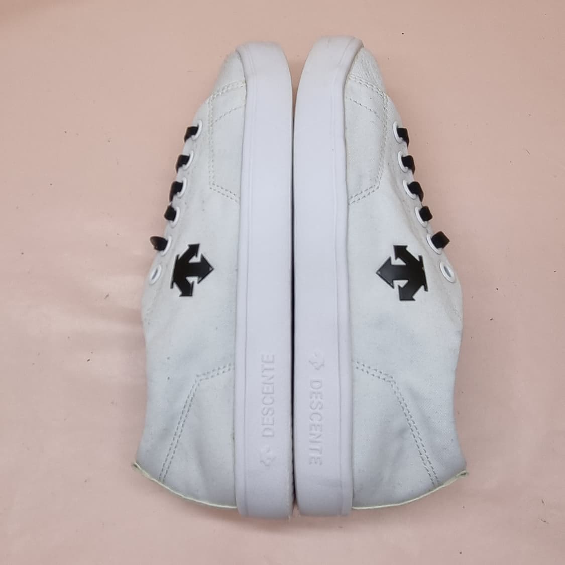 데상트 퓨어그램 여성스니커즈 235 상품이미지5