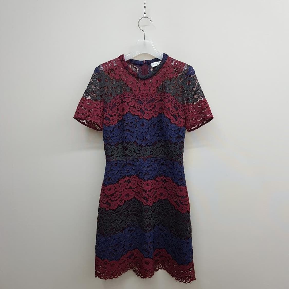 산드로 sandro  배색 플로럴 레이스 미니 원피스 1사이즈 상품이미지2