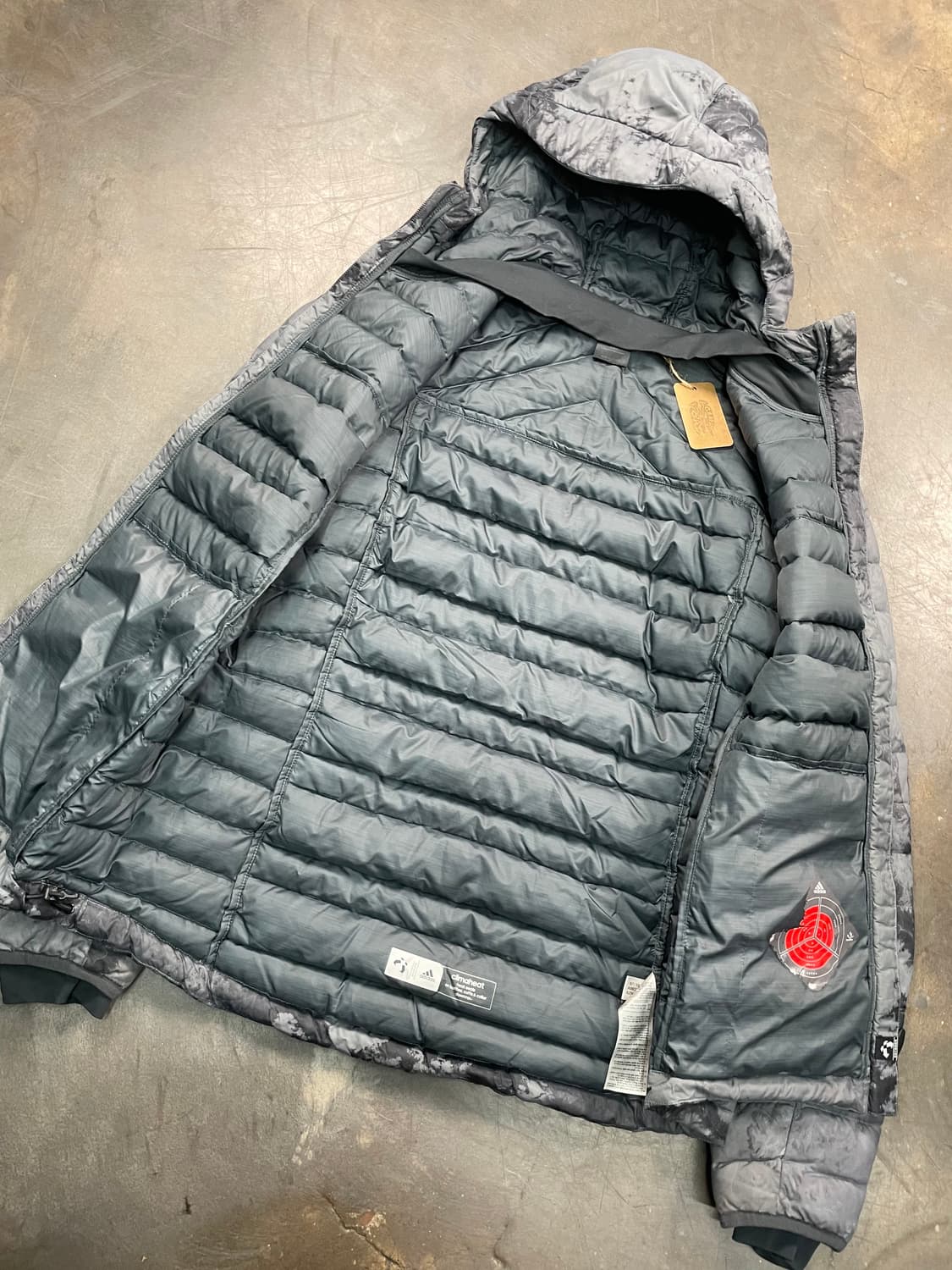 아디다스 다이드 후드 경량 패딩 상품이미지4