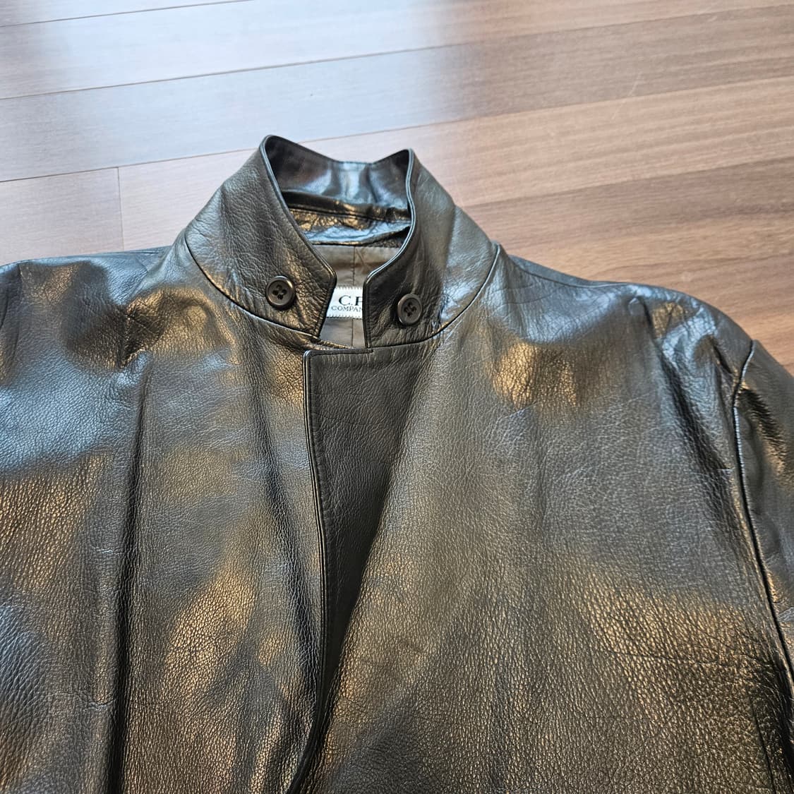 cp 컴퍼니 가죽코트 상품이미지2