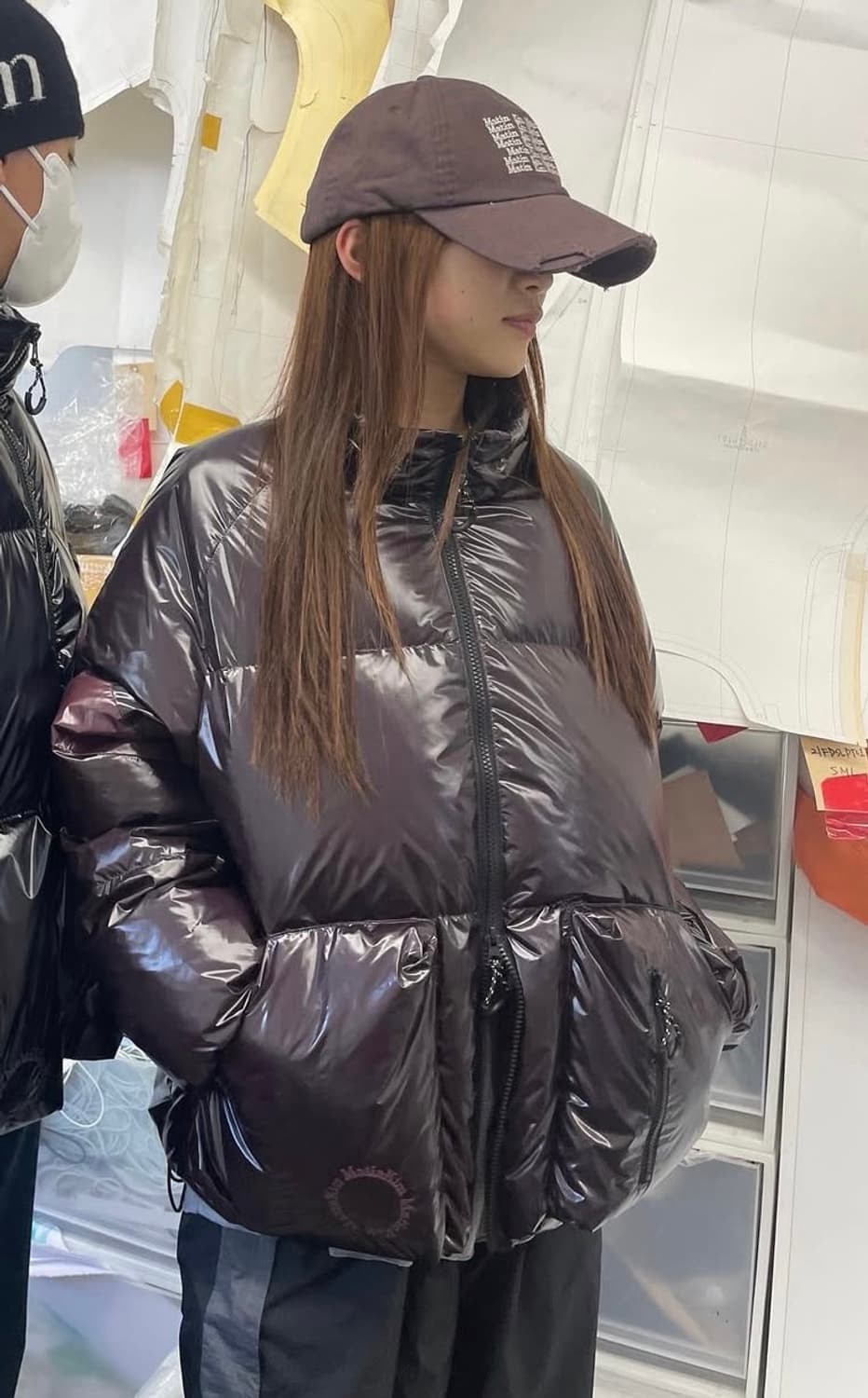 마뗑킴 글로시 패딩 브라운 상품이미지3