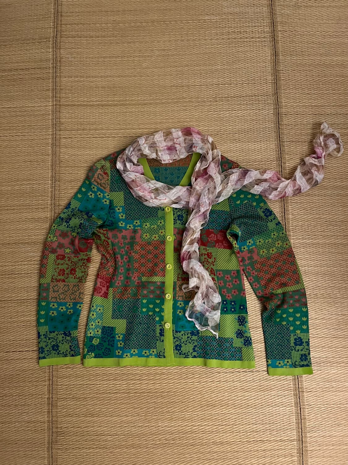 lovecannedfruit vintage cardigan + scarf 상품이미지1