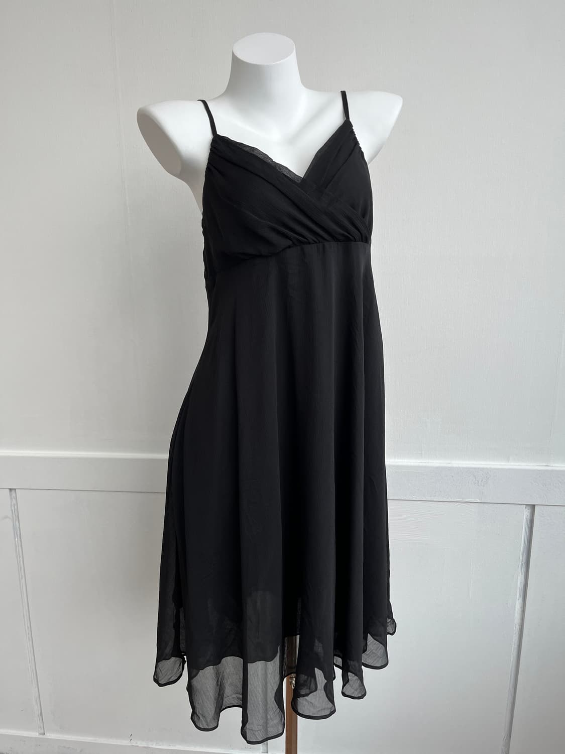 COCCOLUSSI 블랙 쉬폰 슬립 상품이미지1