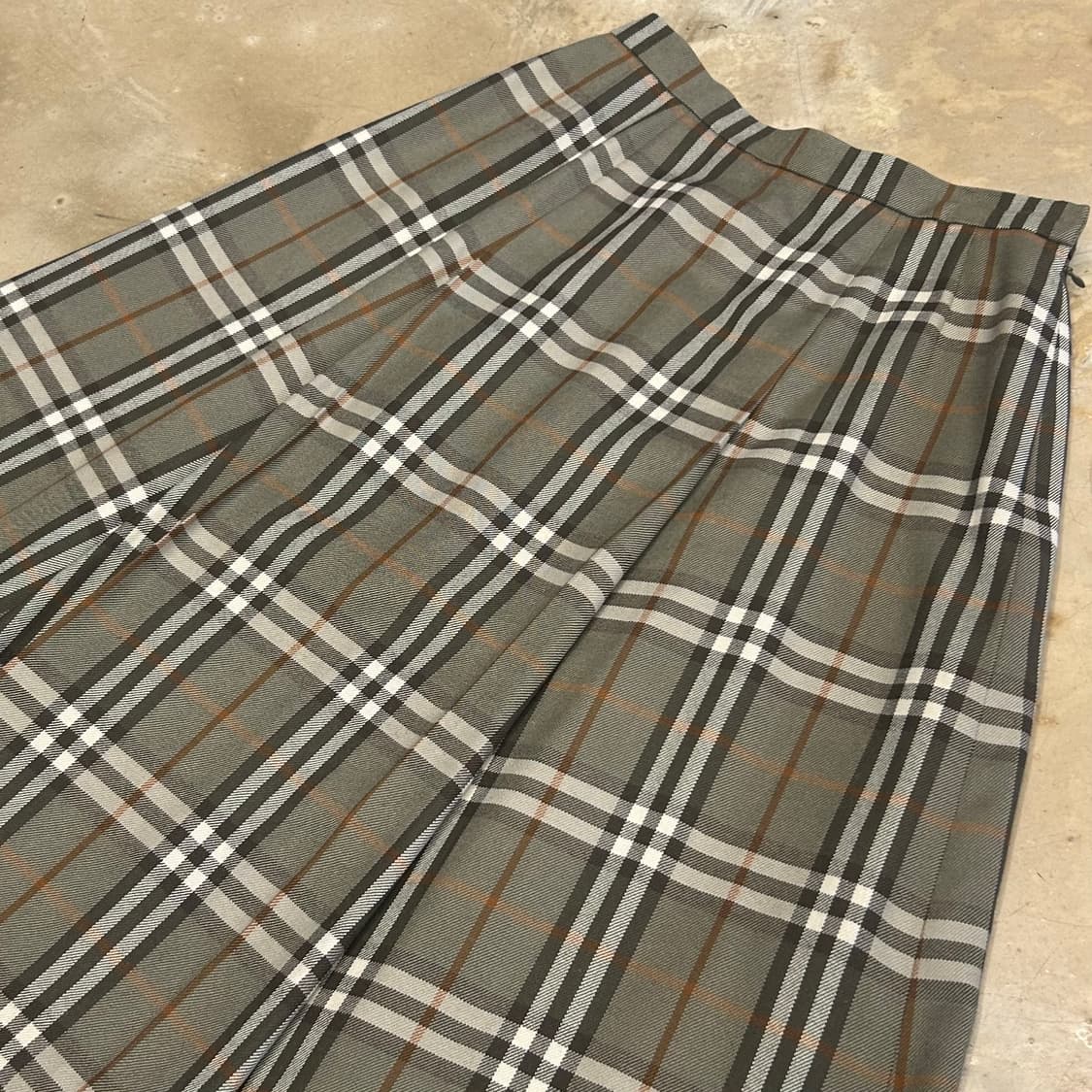 🫶🏻 버버리 롱치마 🫶🏻 상품이미지2