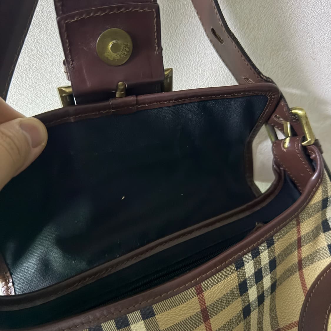 버버리 노바체크 벨트 바케트 숄더백 상품이미지10