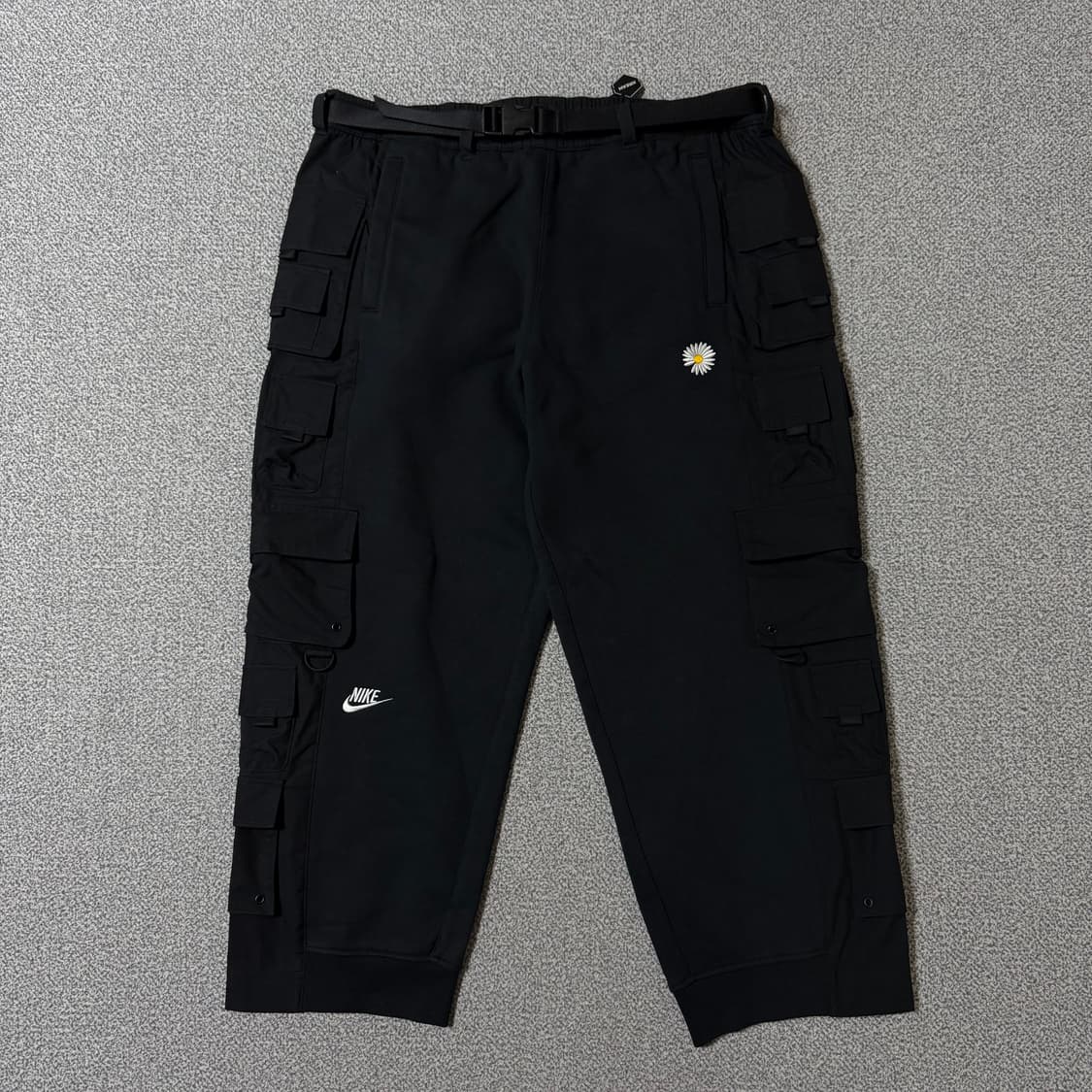 [정가 29만원 새상품] 나이키 피스마이너스원 카고팬츠 M 상품이미지1