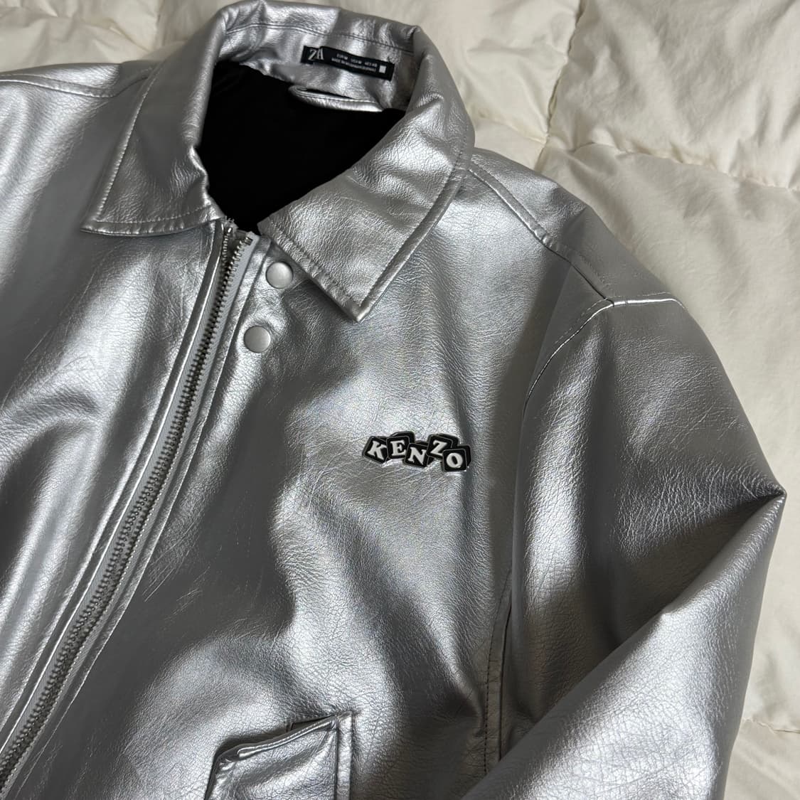 (M) Zara 자라 메탈릭 실버 봄버 자켓 + 겐조 메탈 핀 상품이미지2