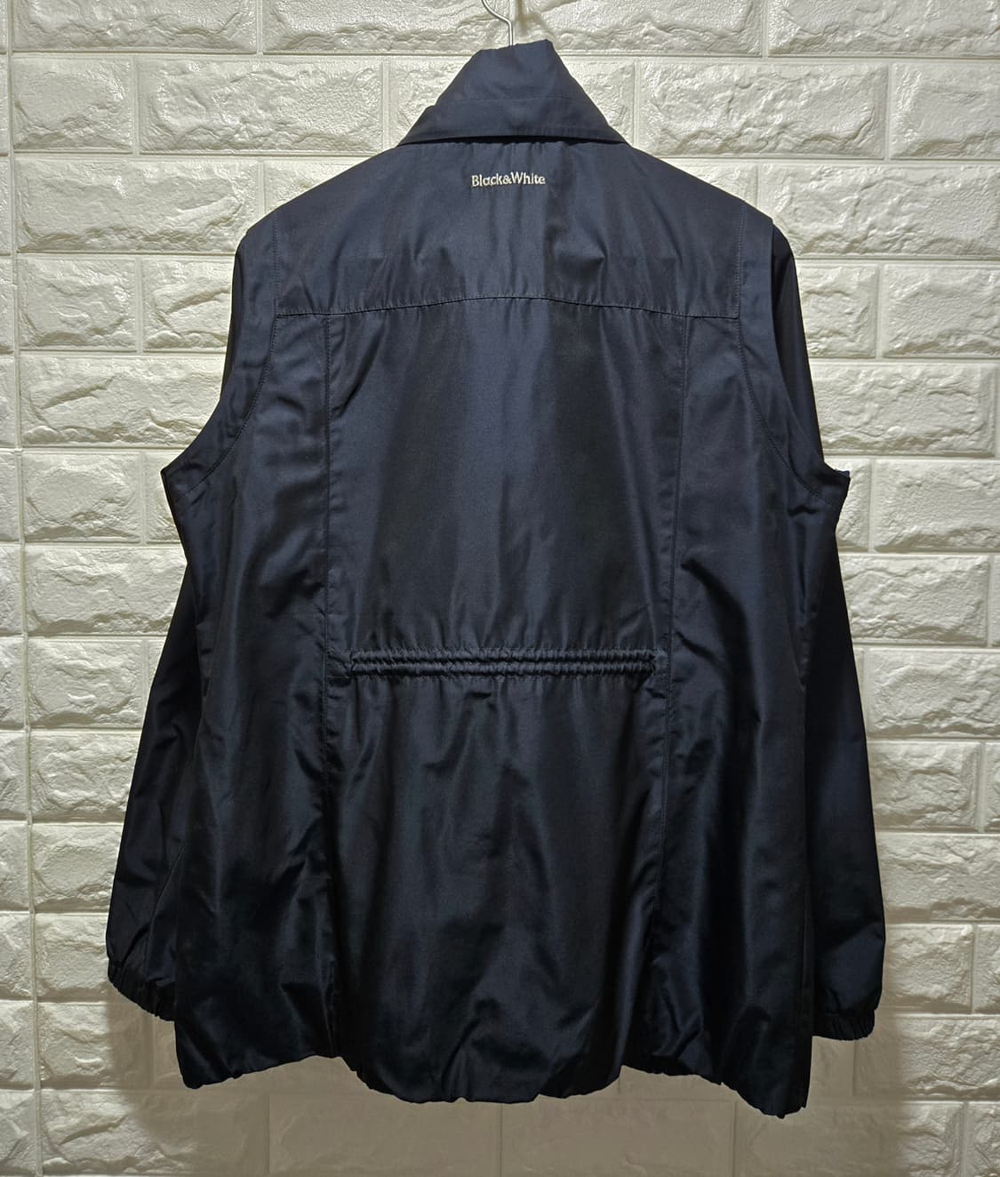 블랙앤화이트 바람막이 자켓 95 상품이미지7