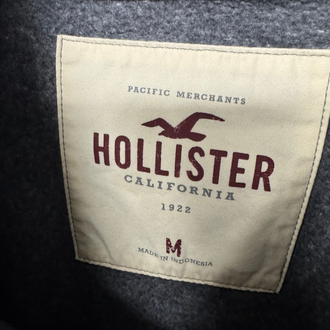 홀리스터 아치로고 후드티 상품이미지3