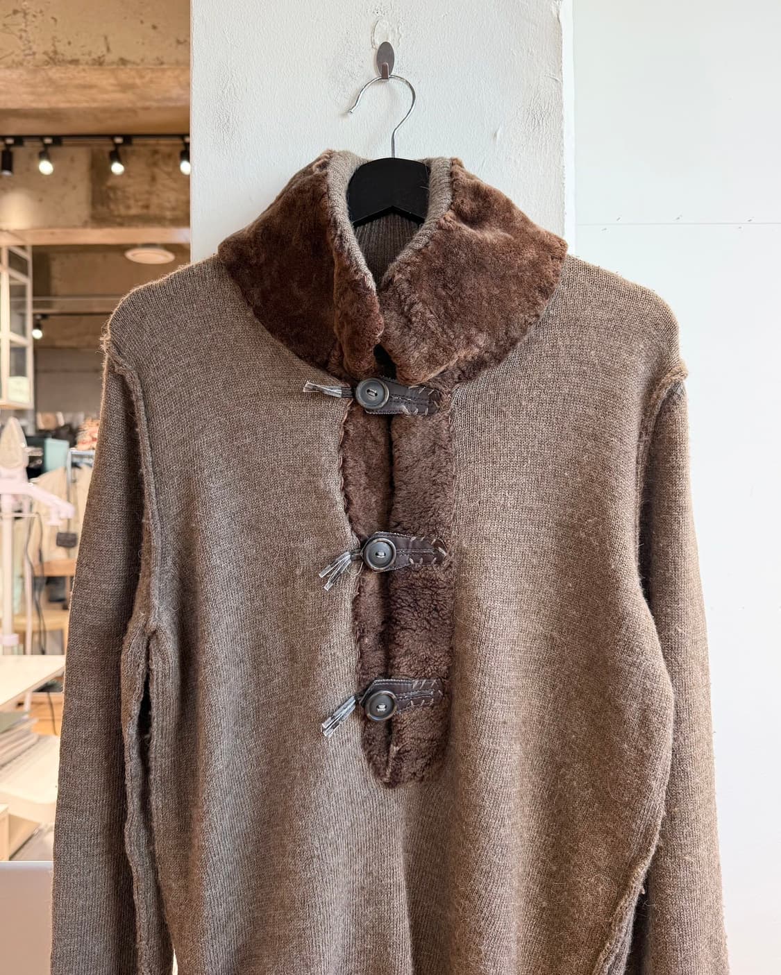 돌체앤가바나 브라운 하프버튼 램스킴 울 니트  상품이미지3