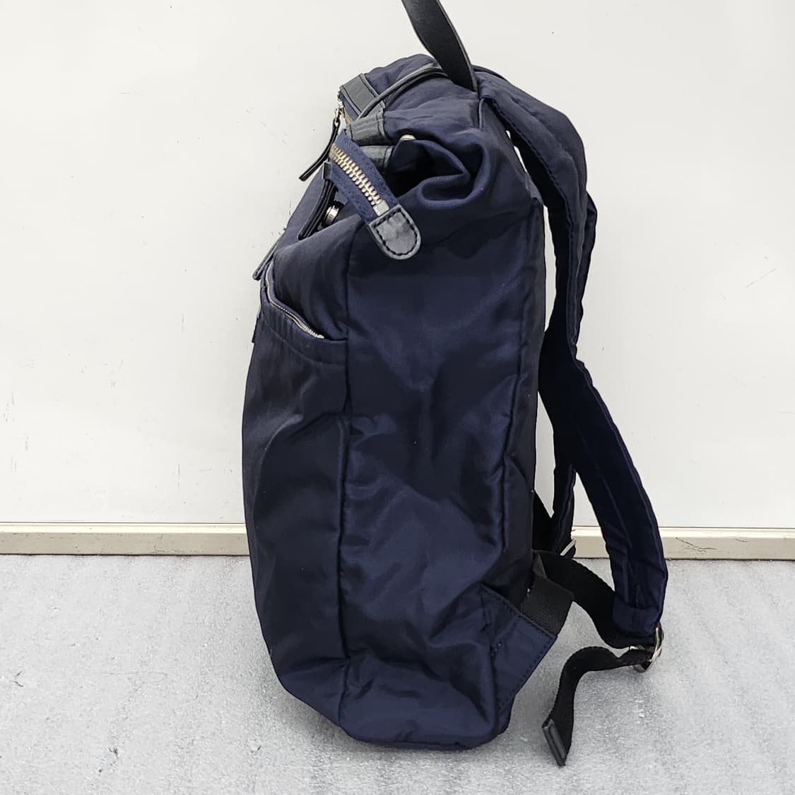 빈폴 정품 롤탑 백팩 네이비 30x40cm 상품이미지4