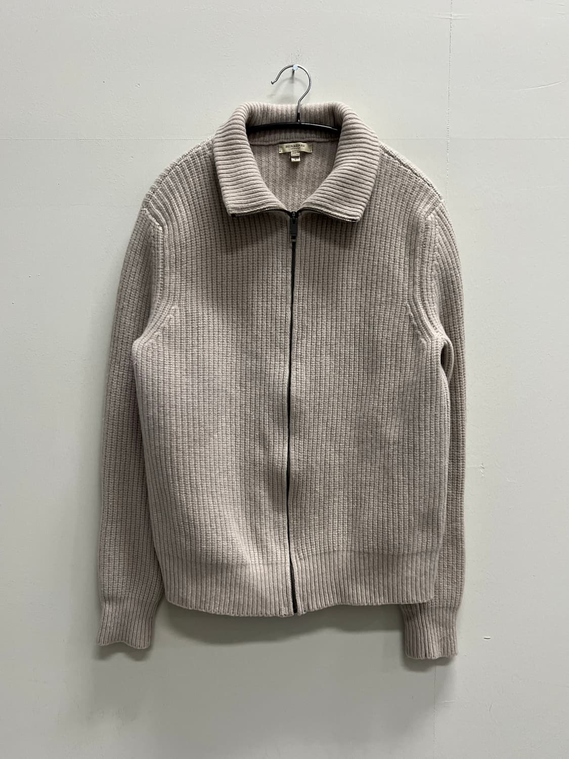 버버리 엘보우패치 케이블 울 니트 집업 상품이미지2