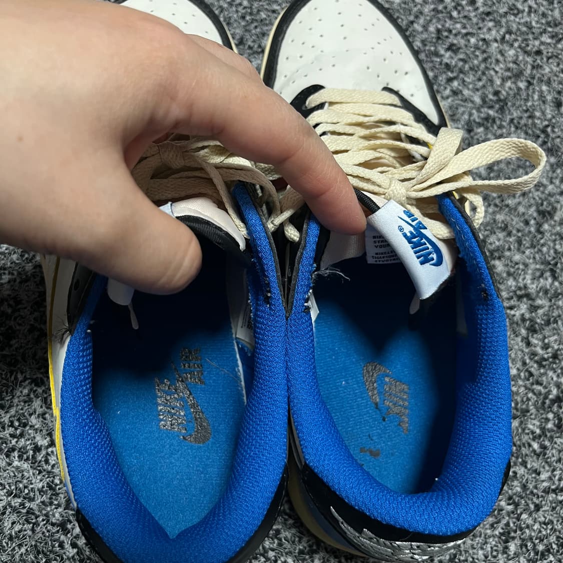 나이키 X 트래비스 스캇 X 프라그먼트 조던1 로우 255 상품이미지3