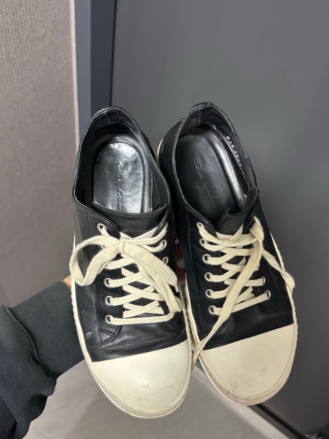 릭오웬스 라몬즈 로우 상품이미지2