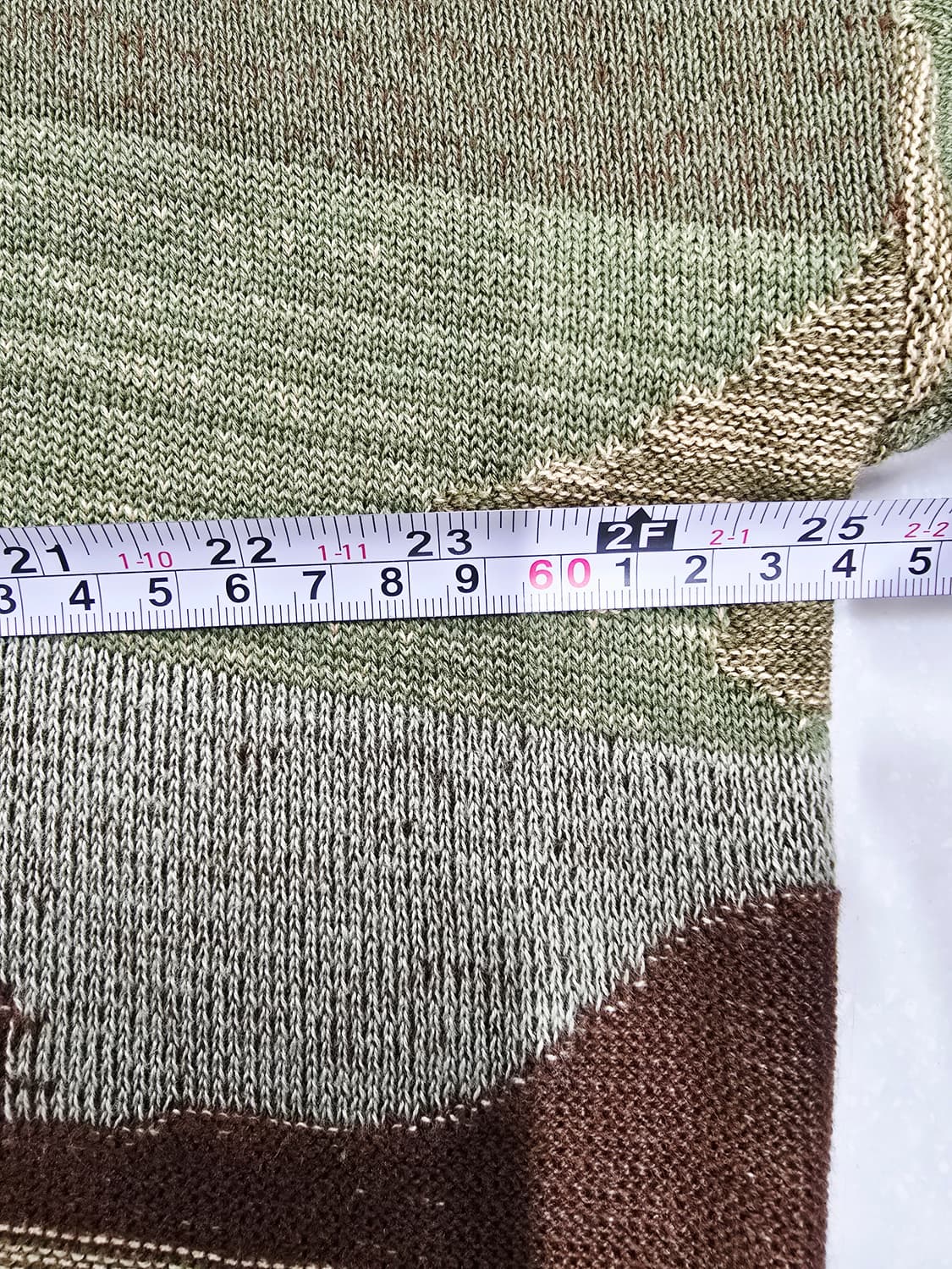 자라 패턴 니트 스웨터 브라운/카키 상품이미지8