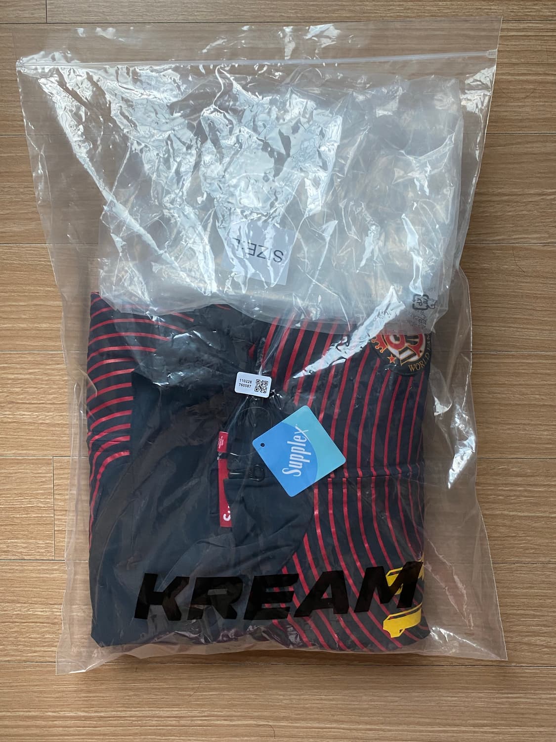 [새상품] 슈프림 S로고 트랙자켓 L 상품이미지2