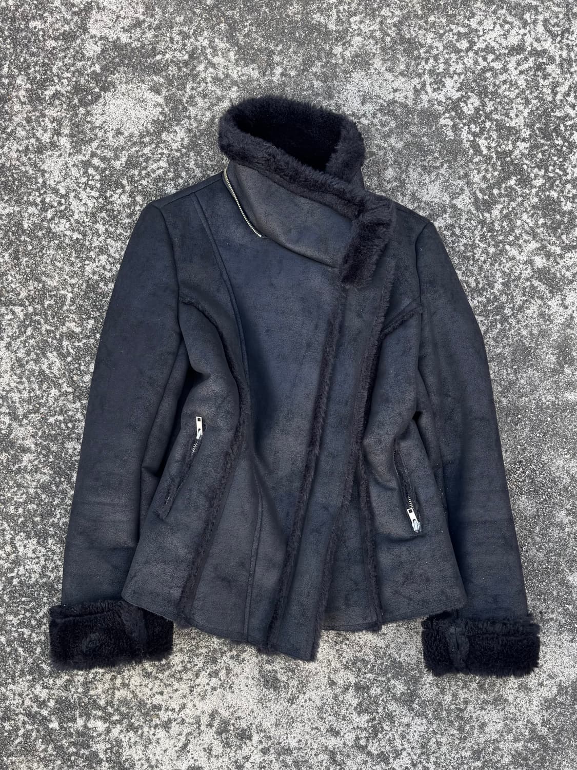 Asymmetrical Shearling Jacket 상품이미지2