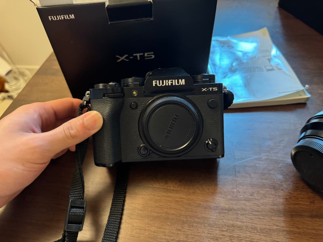 후지필름 xt5 바디 셔터수12659 (사용감O) 상품이미지1