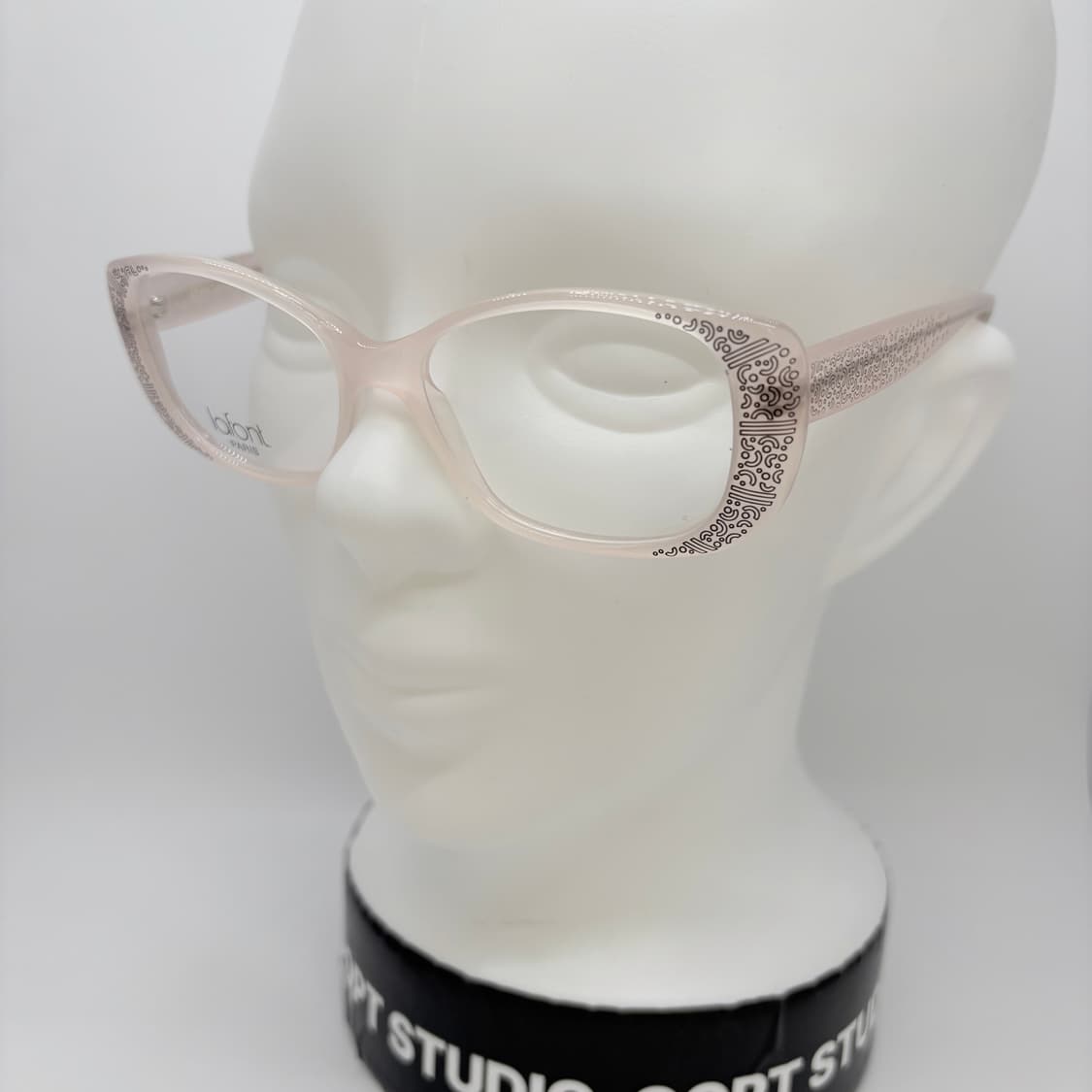 LAFONT 라퐁 캣아이 크림 뿔테 상품이미지7