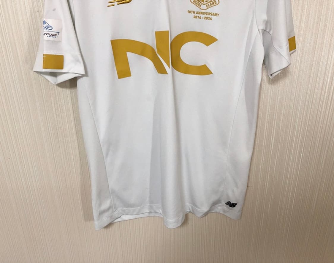 1)뉴발란스 서울이랜드FC 24시즌 10주년 어웨이유니폼 U-18 100 상품이미지3