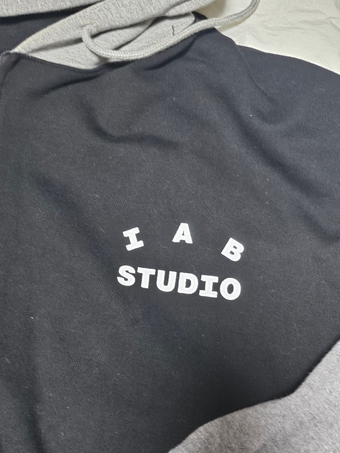 아이앱스튜디오 니니즈 후드 집업 XL 상품이미지3