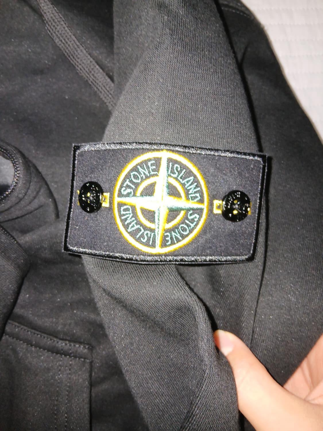 스톤아일랜드 후드집업  상품이미지2