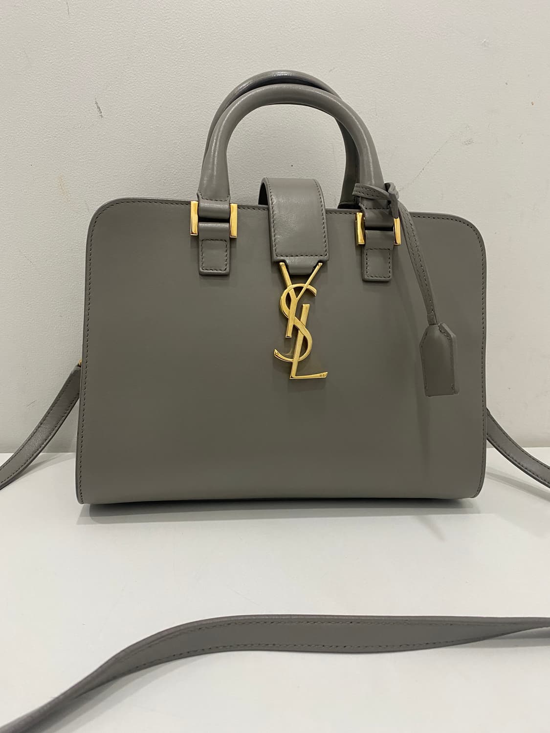 생로랑 모노그램 카바스백 상품이미지1