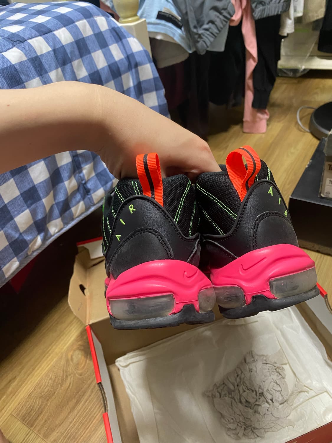 300) 나이키 에어맥스 98 일본한정 네온 상품이미지4